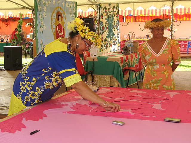 Tahitian matrons working on bedspreads